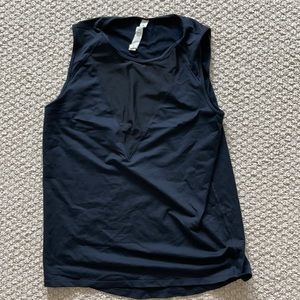 lululemon black tank v neck mesh sz 4